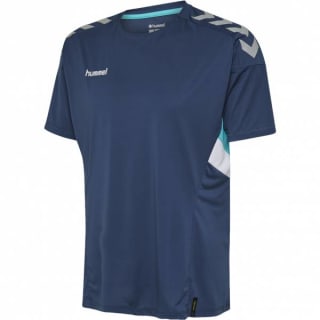 Diverse Hummel shirts en shorts voor €5,55 bij Sportkorting