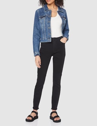 Wrangler High Rise Skinny jeans voor €15,13 bij Amazon NL