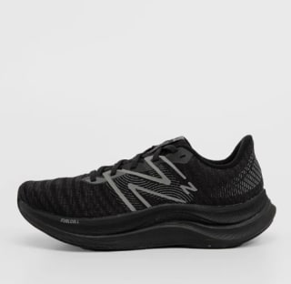 Zapatillas New Balance running asfalto Hombre por solo 66,66€