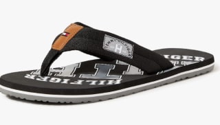 Tommy Hilfiger heren teenslippers voor €19,95 bij Amazon.nl