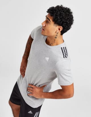 Camiseta Adidas Badge of Sport 3-Stripes por 12€