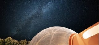 Burbuja bajo las estrellas en la Mancha por 200€ para 2 personas.