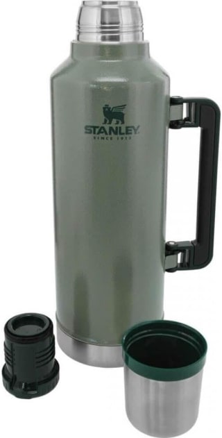 Stanley Classic Legendary Thermosfles 2.3L voor €57,69 bij Amazon