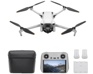 DJI MINI 3 Fly More Combo (DJI RC) voor €649 bij Media Markt Duitsland