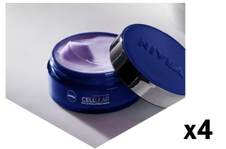 4 Botes de 50 ml de NIVEA Hyaluron Cellular Expert Filler Crema de Noche por 29.97€