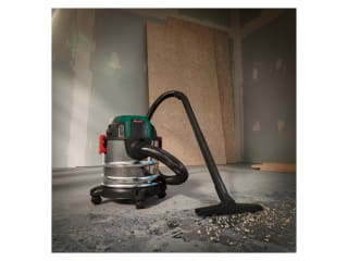 PARKSIDE Nat-/droogzuiger 1200 W en 12 L voor €24,99 in de Lidl webshop