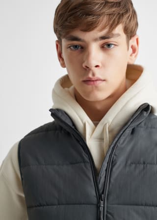 Chaleco acolchado Mango Hombre por tan solo 7,99€