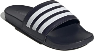 Adidas Adilette Comfort slippers voor €13,95