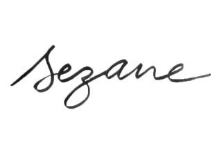 Por la compra de un bolso un pañuelo gratis