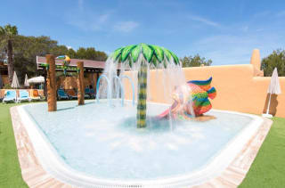 5 días en Ibiza en ferry y hotel todo incluido por 189€