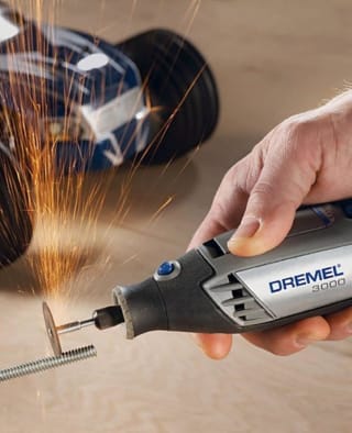 Dremel 3000 + 25-delige accessoireset voor €54,39 bij Amazon