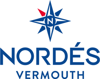 Compra botella Nordés Gin + Botella Nordest vertmut rojo o blanco y te llevas gratis el de Vermut