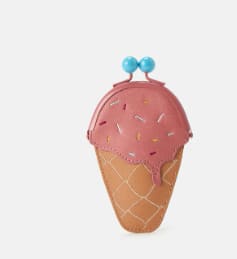 Monedero con forma de herlado por 13€