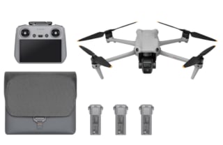 DJI Air 3 Fly More Combo + Smart Controller voor €1099 bij Coolblue