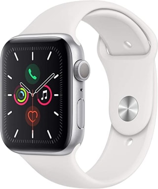 Apple Watch Serie 5 GPS 44mm Reacondicionado a $3,780 en Amazon
