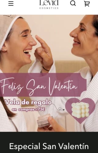 Regalo Vela con compras en Levid Cosmetics.