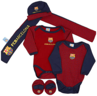 Pack de ropa para bebé recién nacido FC Barcelona por 3,59€