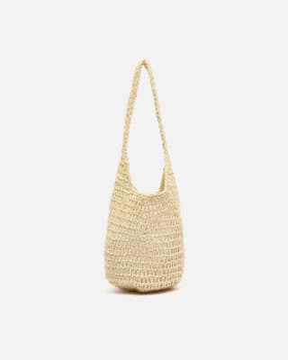 Bolso de hombro efecto rafia por 7,20€