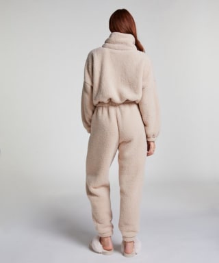 Hunkemöller Fleece Onesie in diverse kleuren voor €25 bij Bol