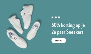 50% korting op 2e paar sneakers (reeds al afgeprijsd!) of sokken bij Perry Sport