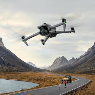 DJI Air 3 Fly More Combo met DJI RC 2 voor €1365 bij Amazon