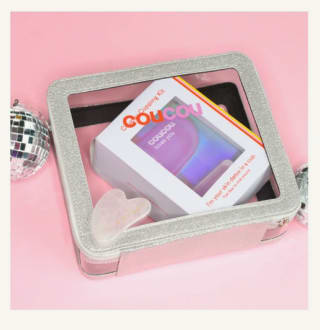 Coucou Glitter Toiletry Bag - verzorgingsset voor €9,20 bij de Bijenkorf