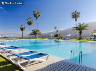 Tenerife: 5 noches en hotel 4* Media Pensión + vuelos directos por solo 436€