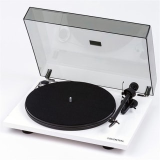 Pro-Ject Essential III Phono wit hoogglans Platenspeler voor €249 bij Art & Craft