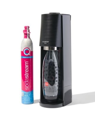 SodaStream bruiswatertoestel + 1 fles + koolzuur cilinder voor €54.99 bij de Hema