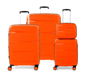 Maleta de cabina + maleta mediana + maleta grande + neceser de viaje Roncato R-Lite por 399.99€