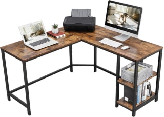L-Vormig Hoekbureau met Legplanken en 2 Tafelbladen voor €84,99 bij Amazon