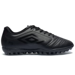 Chuteira para Adulto da Umbro, modelo Society Class tf - R$ 131,99