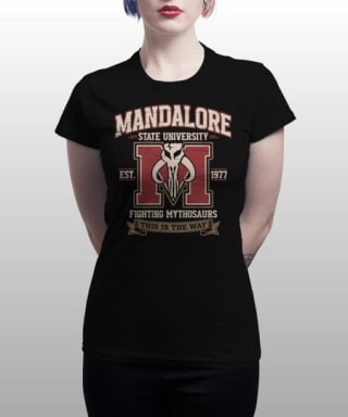 Random t-shirt voor €5 bij Qwertee