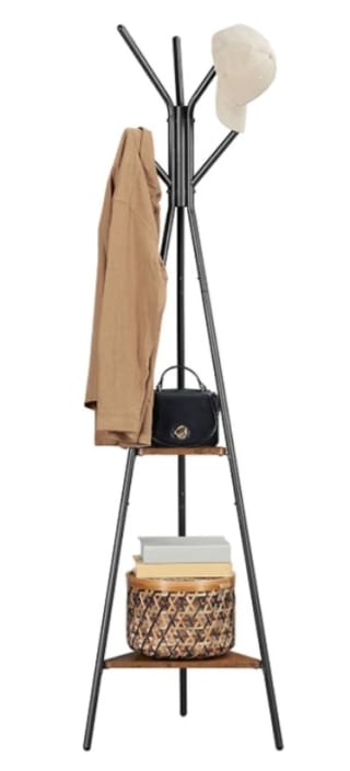 Vasagle Perchero de pie con 2 estantes por 18.99€