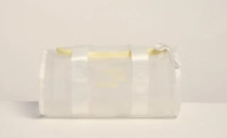 Bolso deporte "bowling" semitransparente por 8.99€.