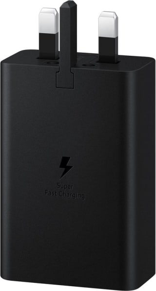 Samsung Travel Adapter Trio 65W (2x USB-C, 1x USB-A) voor €20 bij Bol