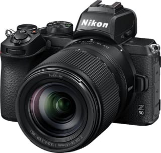 Nikon NIKKOR Z DX 18-140mm f/3.5-6.3 VR voor €469 bij Bol