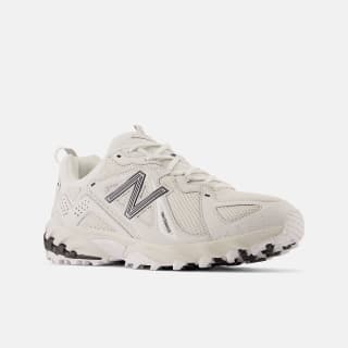 Tot 50% korting op schoenen en alle sokken bij New Balance
