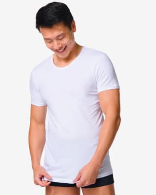 Tot 50% stapelkorting op heren shirts bij de Hema
