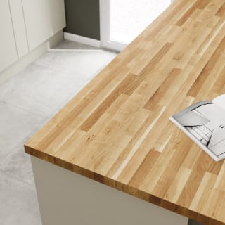Plan de travail chêne massif GoodHome Hinita à 239,92€