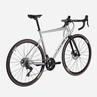 Vélo de route NAKAMURA Century 350 à 1.199,99€ chez Intersport
