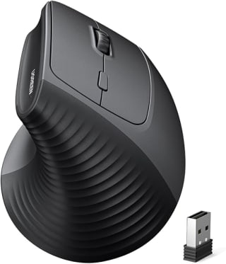 Ratón Vertical Ergonómico UGREEN por $367 | Amazon