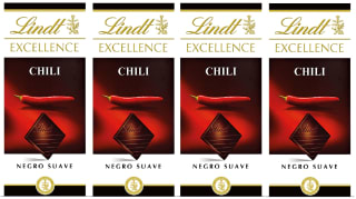 4 x Lindt Excellence Chocolate negro con Chili 100 g por 7.96€