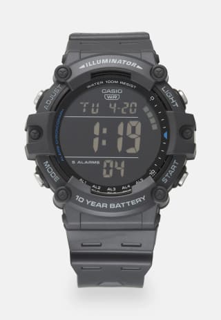 Casio Reloj Deportivo AE-1500WH-8BVEF por 29,39€