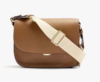 Parfois Bolso Bandolera color block con solapa por 15.99€.