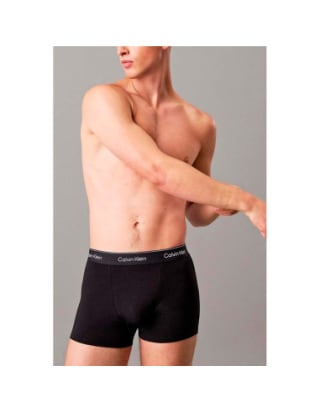Calvin Klein LV00NB4389 - lot de 3 boxers à 18,90€ chez Dakonda