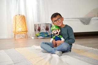 Simba Super Mario Luigi pluche figuur (30 cm) voor €5,99 bij Amazon