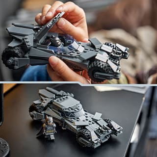 LEGO DC Batman — La Batmobile de Batman v Superman (76331) pour 26,76€ chez E.Leclerc