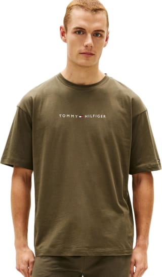 Tommy Hilfiger Camiseta S/S para Hombre por 16,95€ en Amazon
