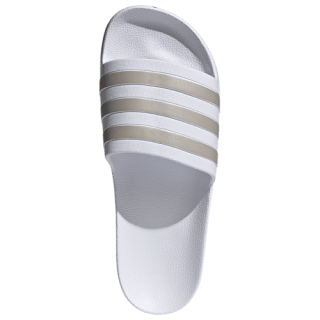 Adidas Adilette Aqua Slides por 10€ en Foot Locker